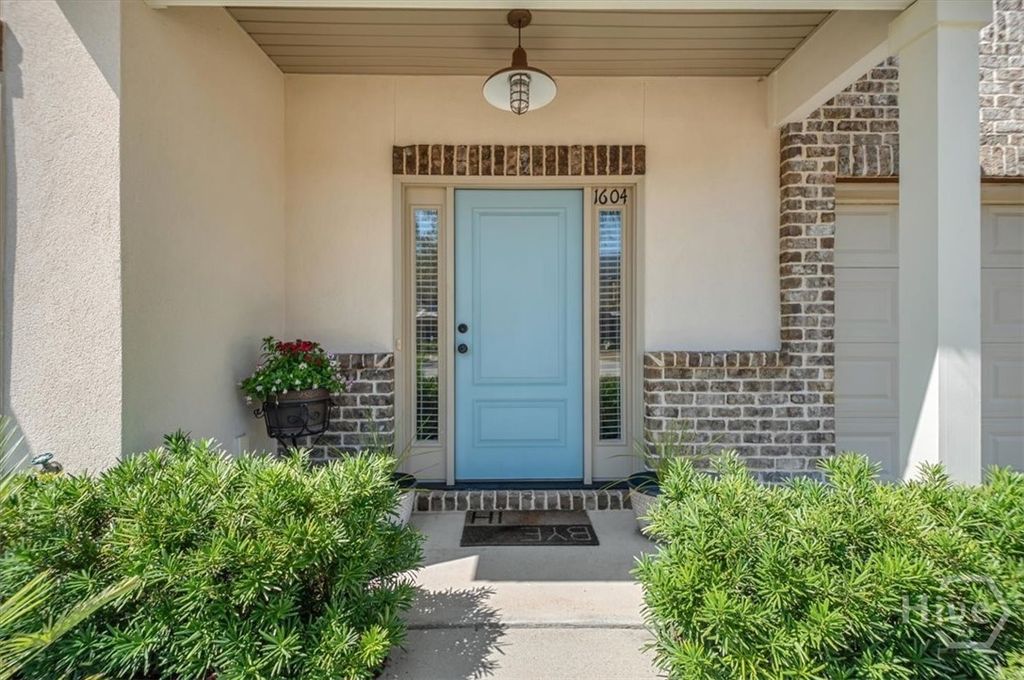Photo of 1604 Mariners Circle, St Simons Island, GA 31522 (MLS # CL355301)