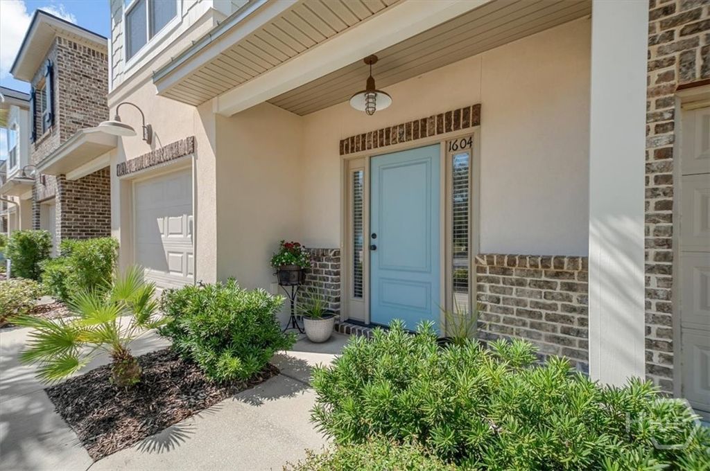 Photo of 1604 Mariners Circle, St Simons Island, GA 31522 (MLS # CL355301)