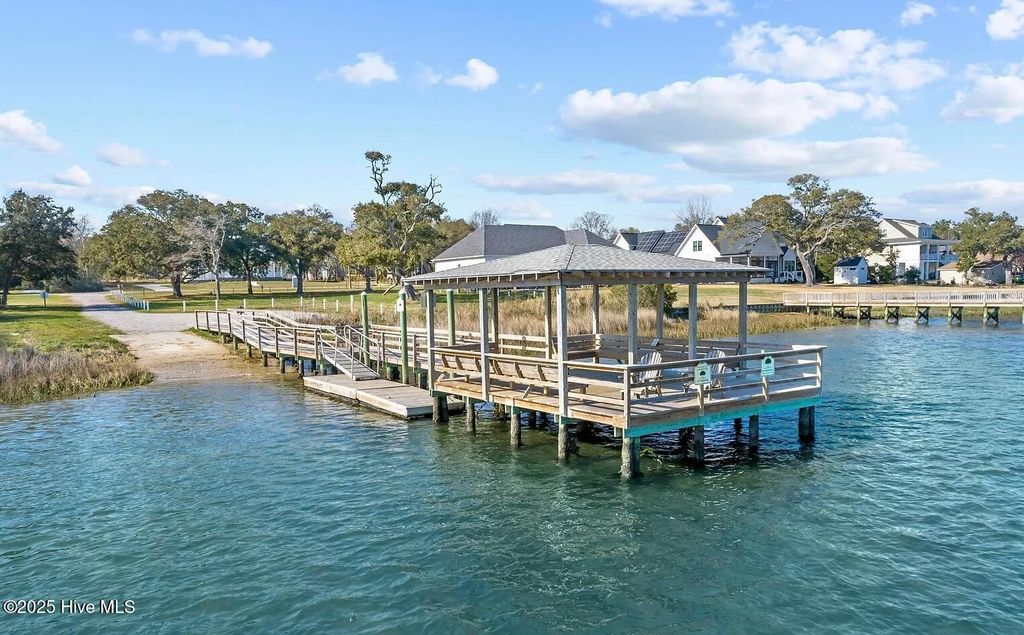 Photo of 46 Salt Marsh Lane, Hampstead, NC 28443 (MLS # 100552734)