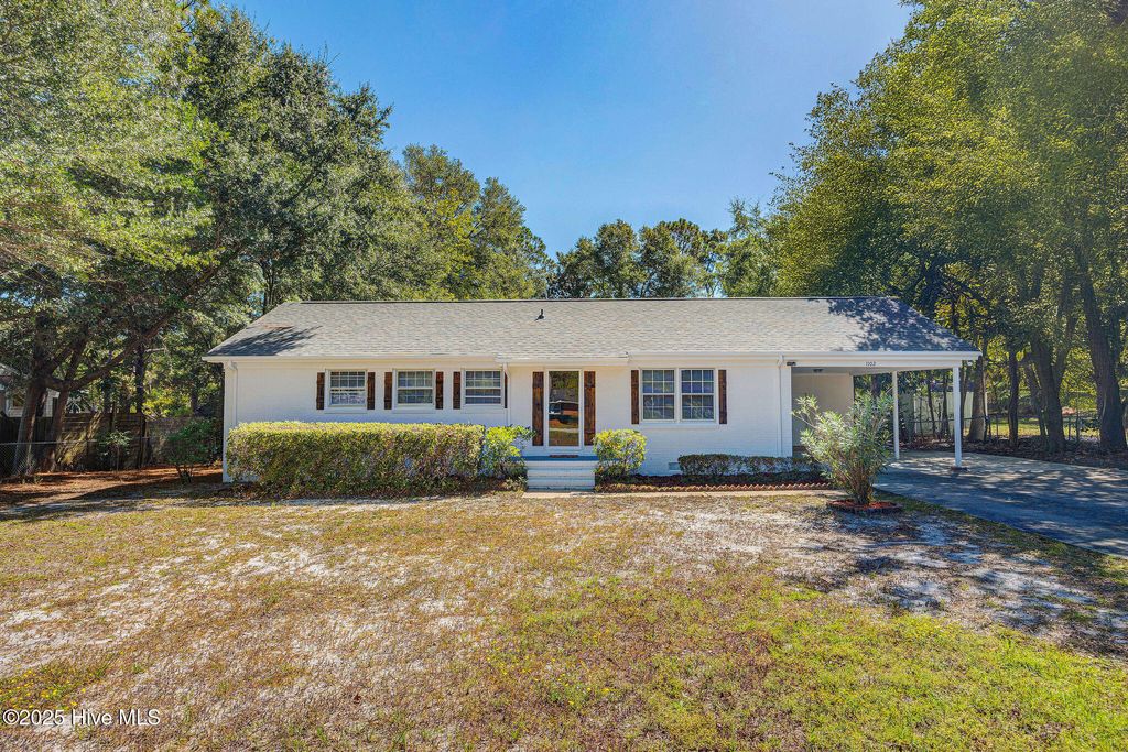 Photo of 1102 Adelaide Drive, Wilmington, NC 28412 (MLS # 100534664)