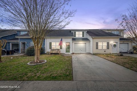 Photo of 161 Kelly Circle, Hubert, NC 28539 (MLS # 100558731)