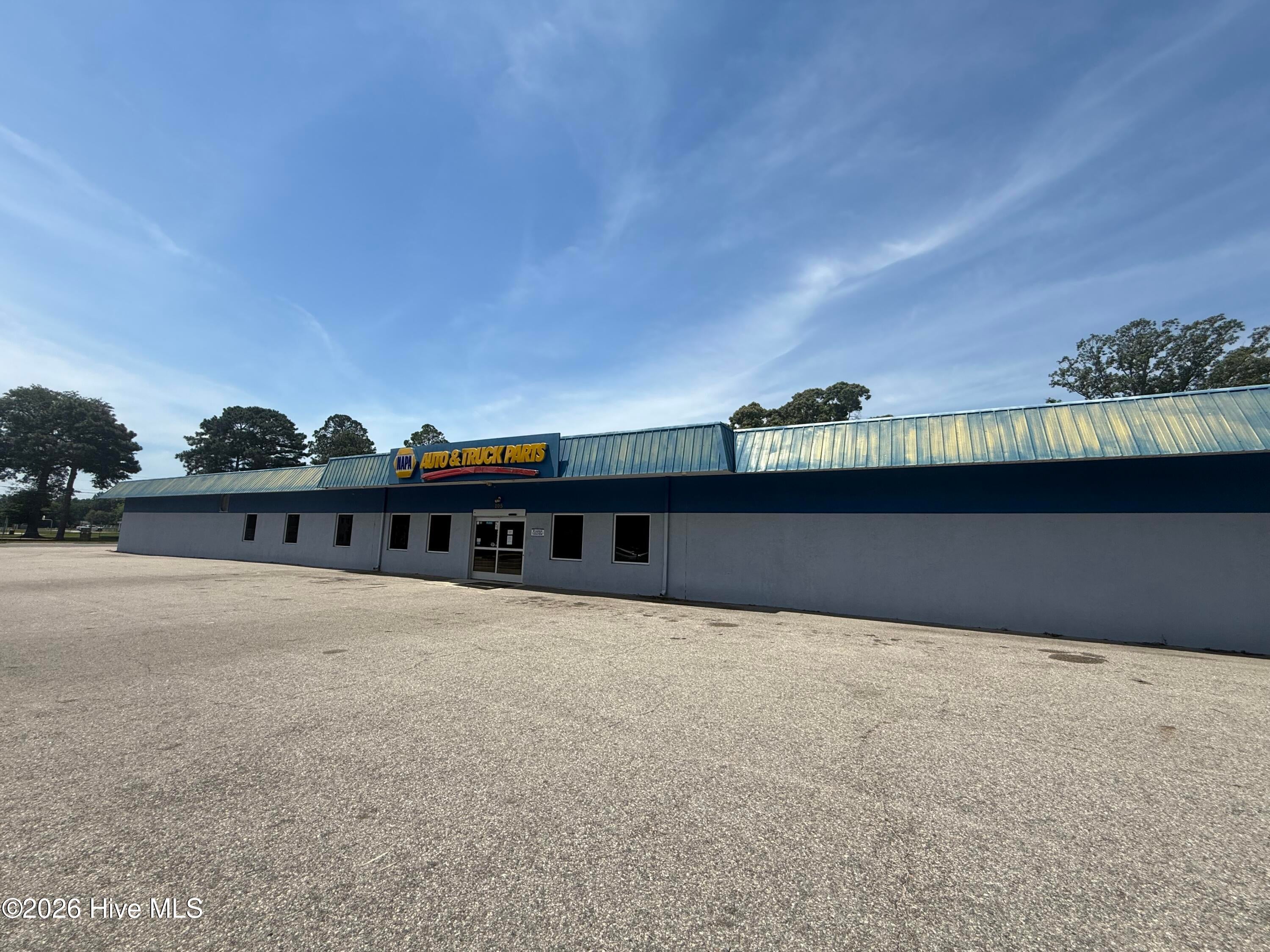 105 N East Street, Roseboro, NC, 28382