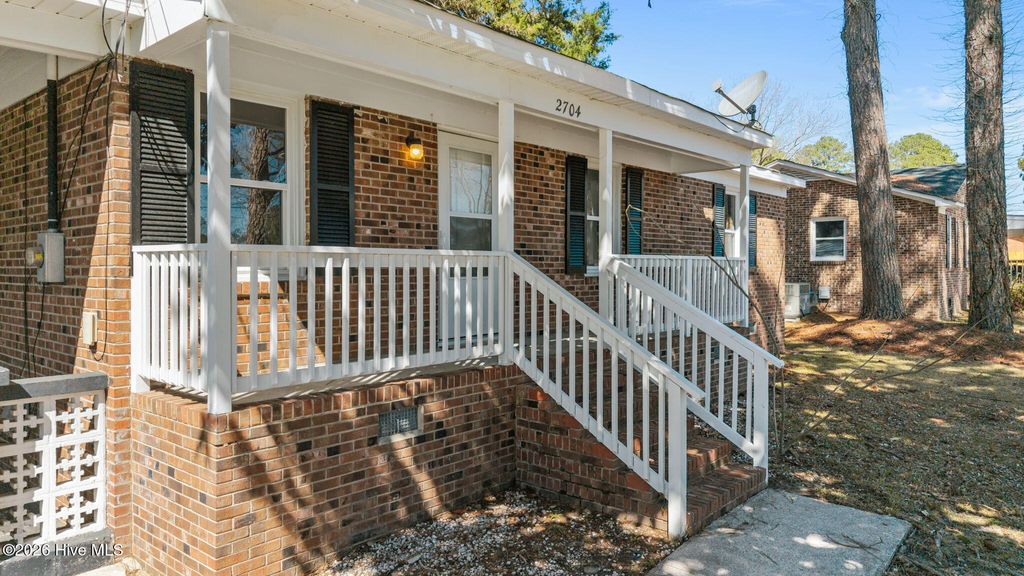 Photo of 2704 Shawnee Place, Greenville, NC 27834 (MLS # 100561032)