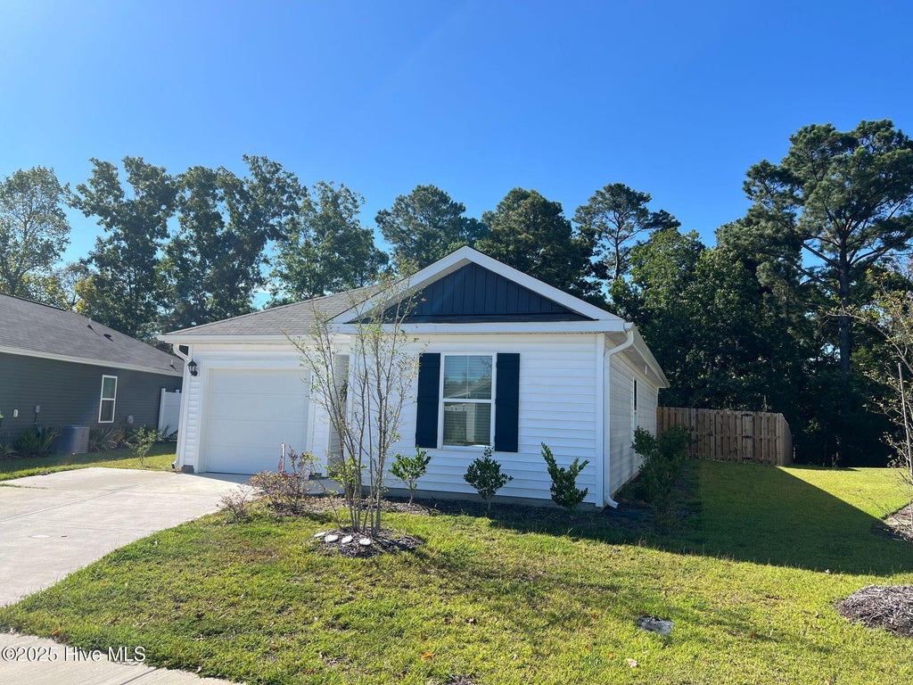Photo of 115 Cleat Drive, Surf City, NC 28445 (MLS # 100610780)