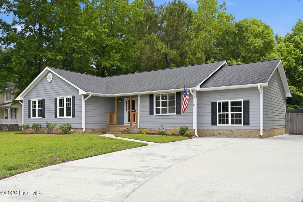 Photo of 2491 Northwoods Drive, Jacksonville, NC 28540 (MLS # 100577804)
