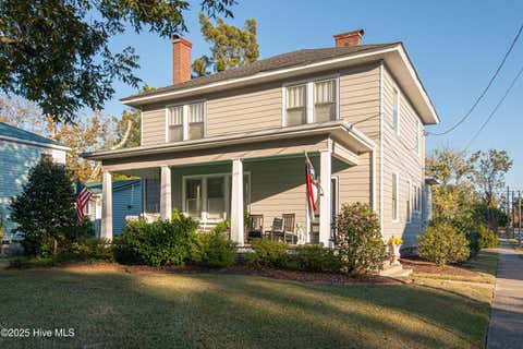 Homes For Sale - 1101 N Market Street<br/> Beaufort County, Washington, NC 27889