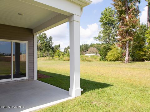 Tiny photo for 426 Driftwood Drive #11, Richlands, NC 28574 (MLS # 100546634)