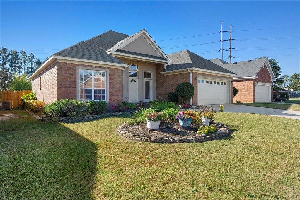 Photo of 2210 Larks Court, Augusta, GA 30909 (MLS # 550272)