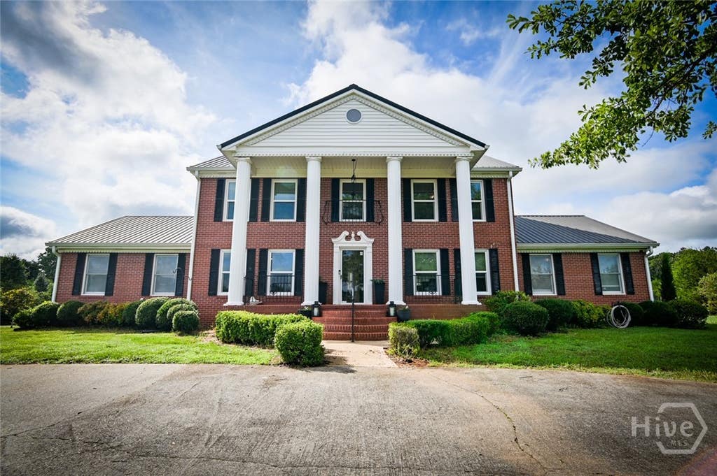 Photo of 1520 Colonial Drive, Good Hope, GA 30641 (MLS # CL358861)