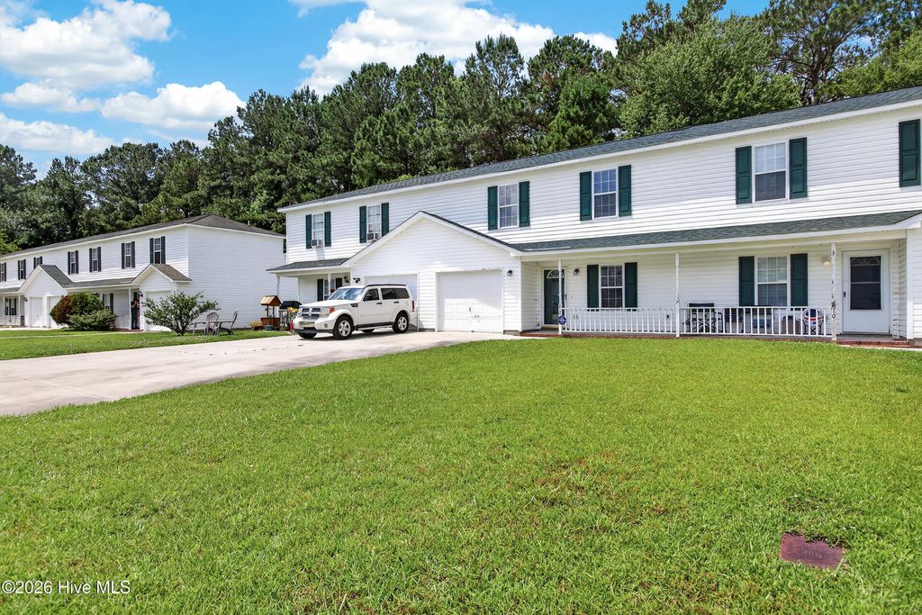 Photo of 212 Winners Circle S, Jacksonville, NC 28546 (MLS # 100578014)