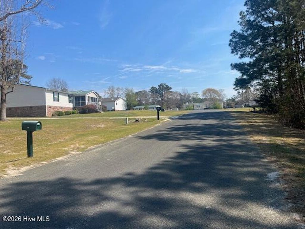 Photo of 1894 Sunset Cove Drive SE, Bolivia, NC 28422 (MLS # 100548470)