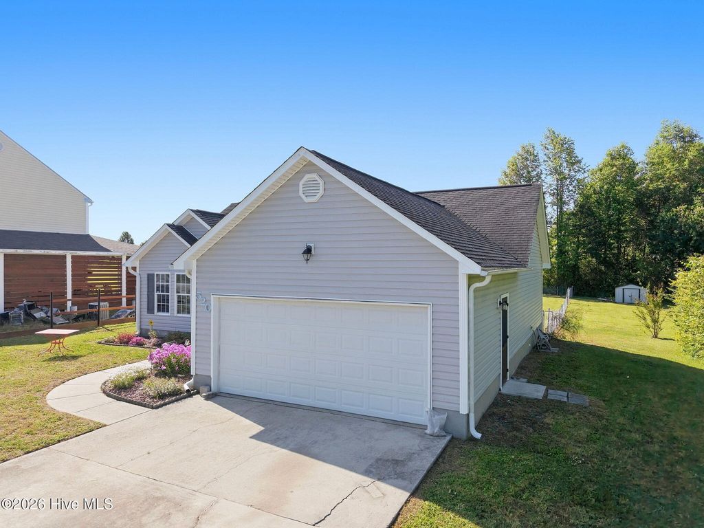 Photo of 520 Comfort Road, Richlands, NC 28574 (MLS # 100571867)