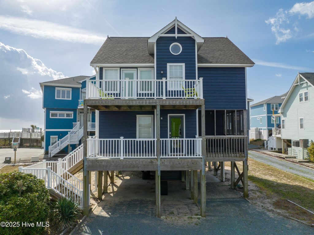 Photo of 124 N Permuda Wynd Drive, North Topsail Beach, NC 28460 (MLS # 100525218)
