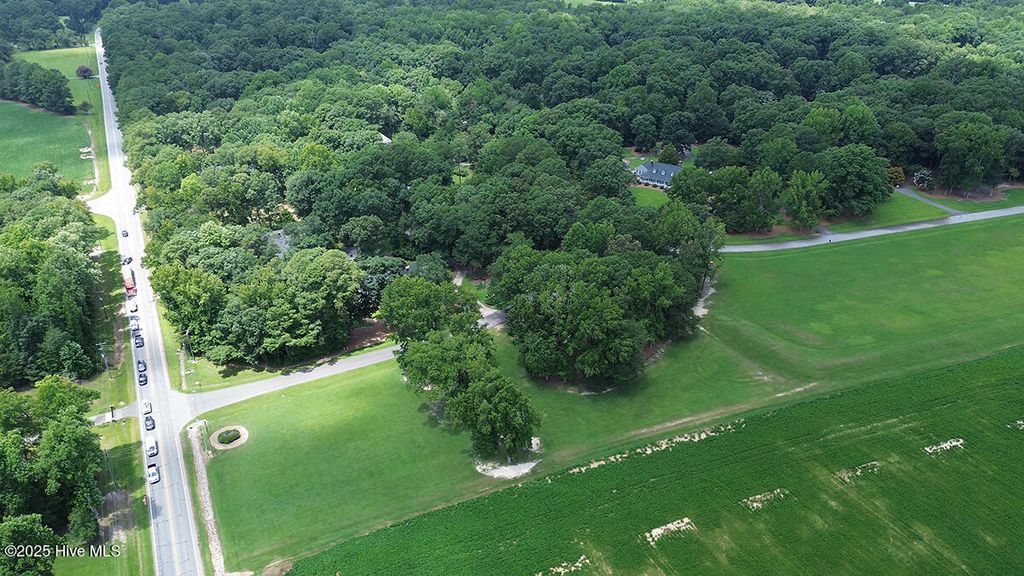Photo of 107 Briarwood Court, Tarboro, NC 27886 (MLS # 100524592)