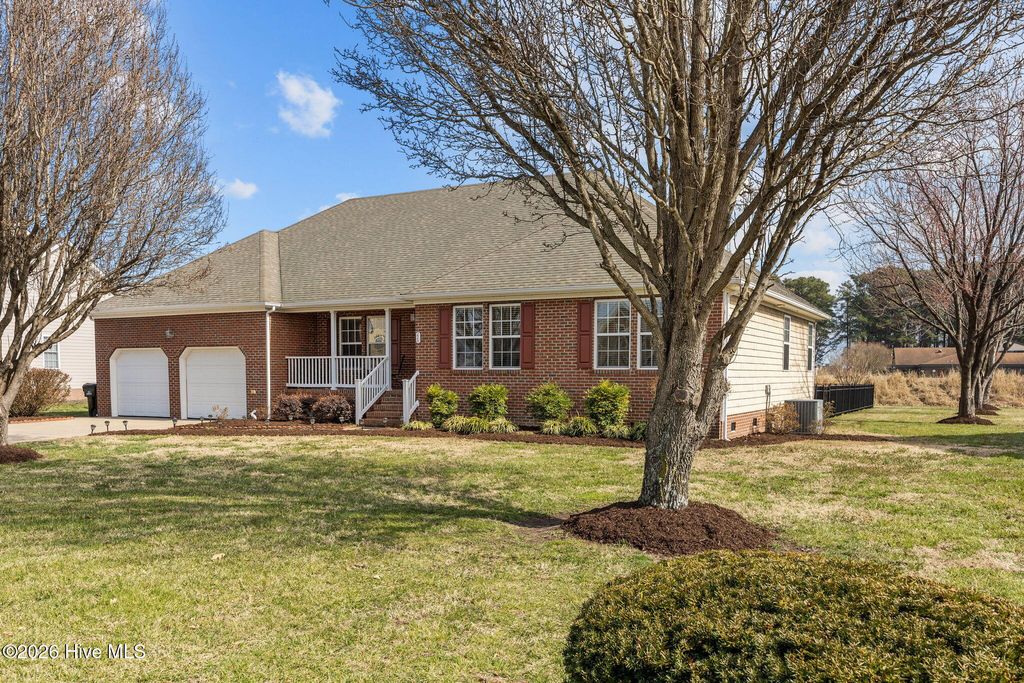 Photo of 214 Ibis Way, Elizabeth City, NC 27909 (MLS # 100558608)