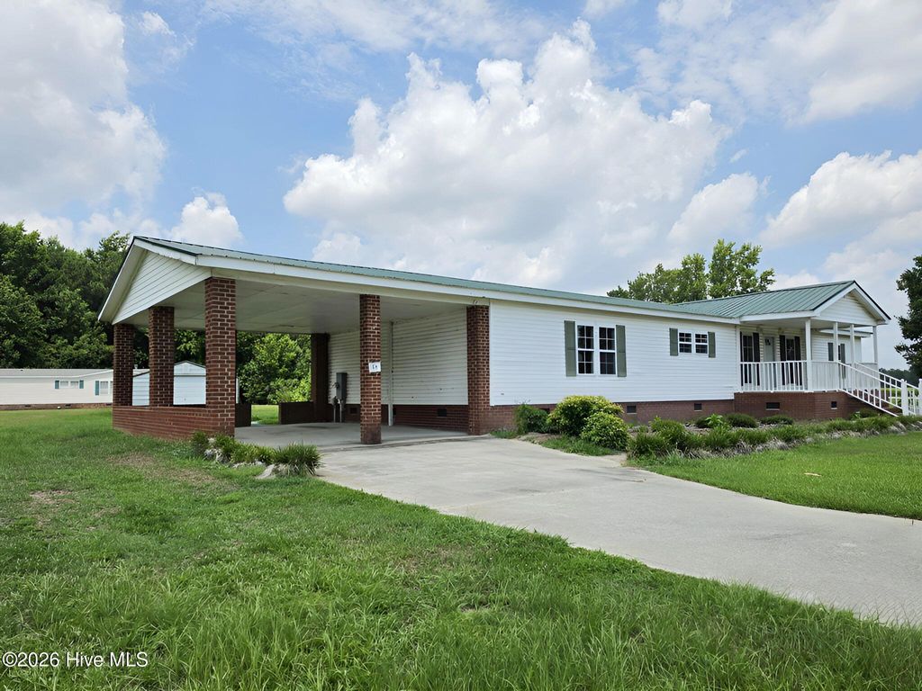 Photo of 38 Banks Road, Snow Hill, NC 28580 (MLS # 100591462)