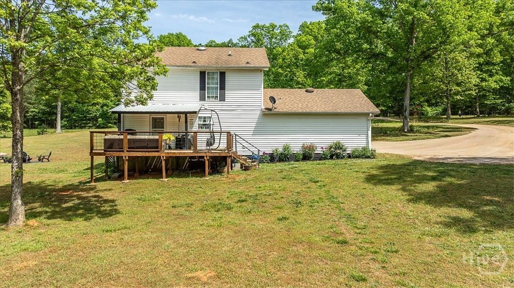 Photo of 1317 Cemetery Road, Bishop, GA 30621 (MLS # CL354544)