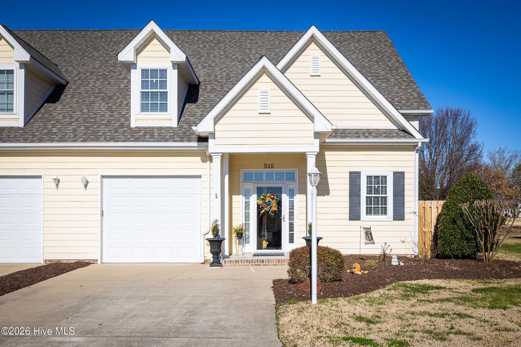 Photo of 515 Water Crest Circle, Elizabeth City, NC 27909 (MLS # 100550038)