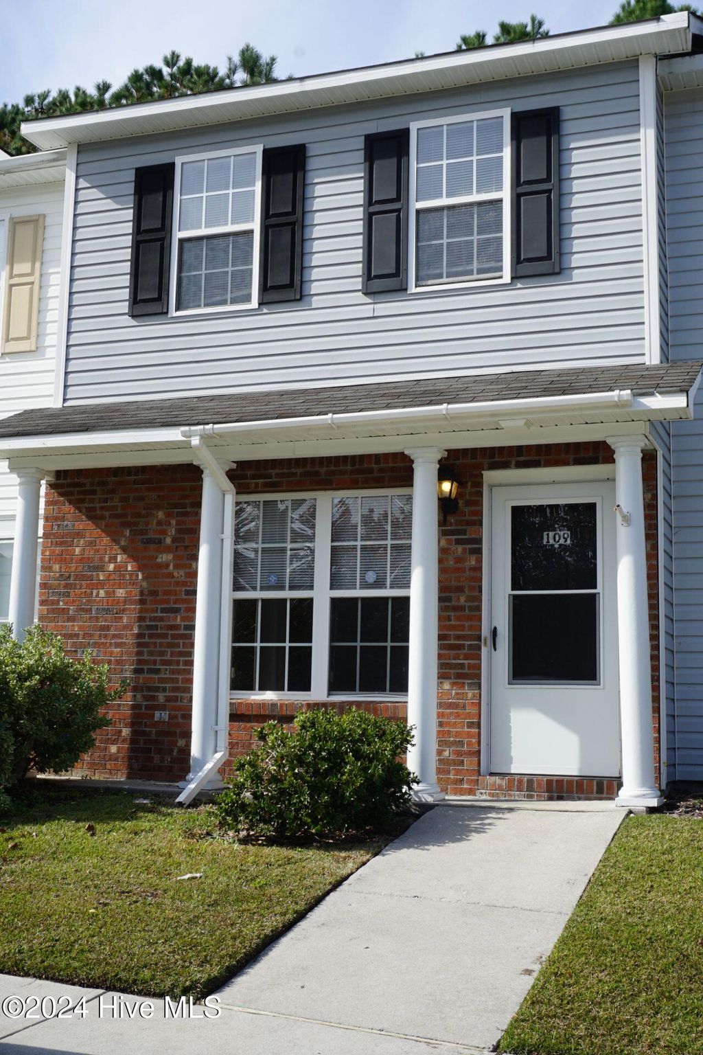 Photo of 109 Spring Meadow Circle, Jacksonville, NC 28546 (MLS # 100572441)