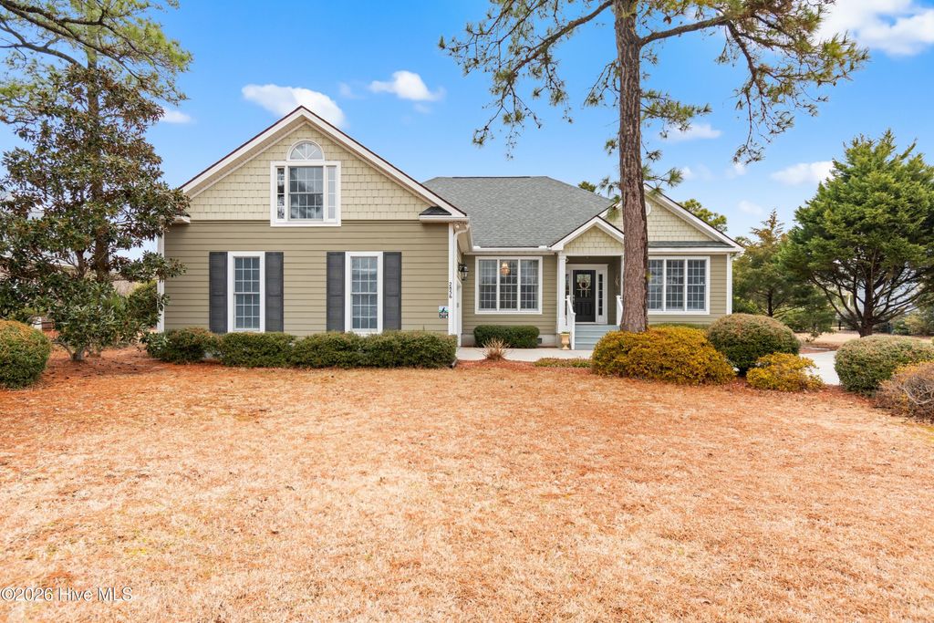 Photo of 2856 Trailwood Drive SE, Southport, NC 28461 (MLS # 100553466)
