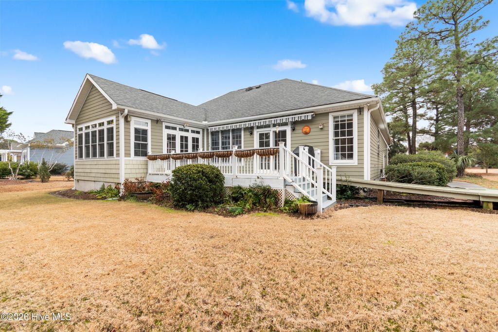 Photo of 2856 Trailwood Drive SE, Southport, NC 28461 (MLS # 100553466)