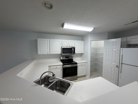 Tiny photo for 5010 Hunters Trail #Unit 13, Wilmington, NC 28405 (MLS # 100562218)