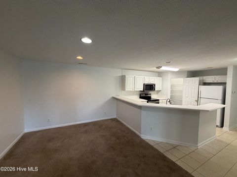 Tiny photo for 5010 Hunters Trail #Unit 13, Wilmington, NC 28405 (MLS # 100562218)