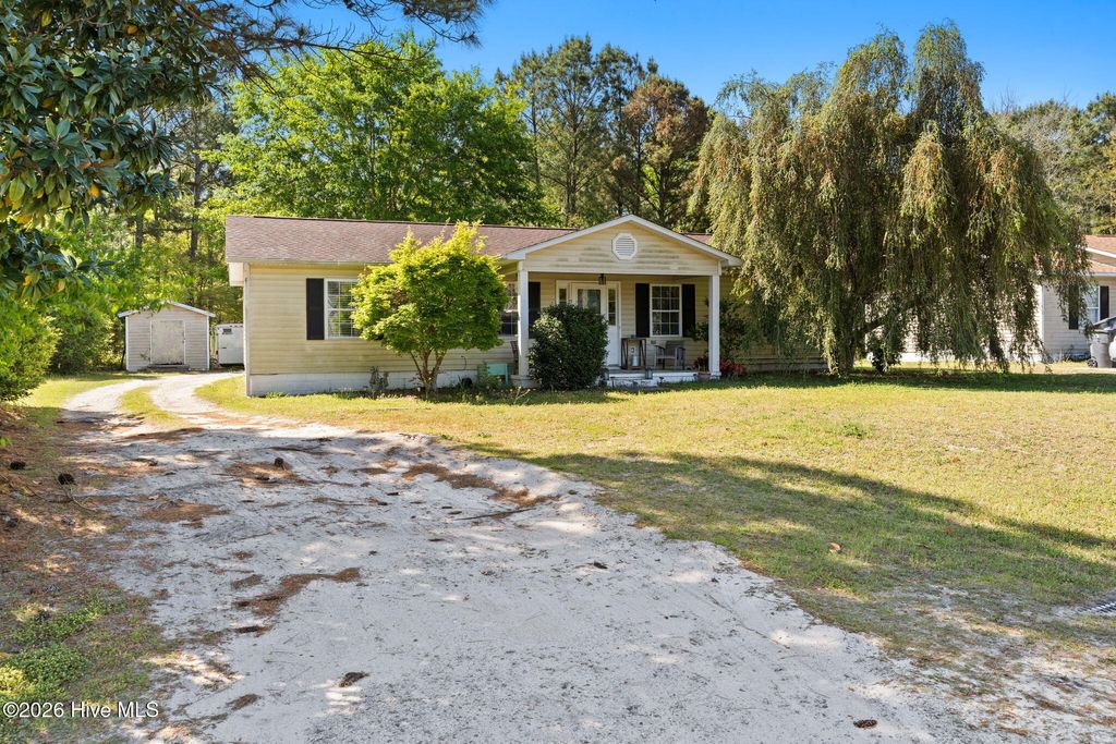 Photo of 2712 Evans Circle SW, Shallotte, NC 28470 (MLS # 100567979)