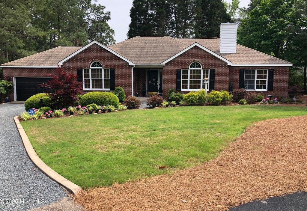 Photo of 8 Cantor Place, Pinehurst, NC 28374 (MLS # 100566386)