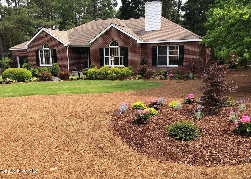 Photo of 8 Cantor Place, Pinehurst, NC 28374 (MLS # 100566386)
