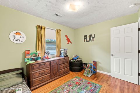 Tiny photo for 11 Oxford Drive, Jacksonville, NC 28546 (MLS # 100591630)