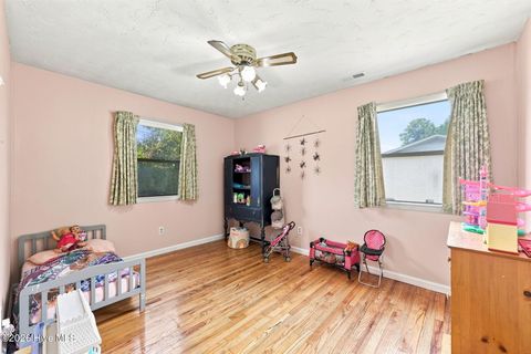 Tiny photo for 11 Oxford Drive, Jacksonville, NC 28546 (MLS # 100591630)