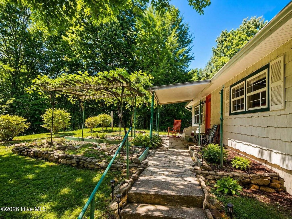 Photo of 197 Pounding Mill Con, Hayesville, NC 28904 (MLS # 100598619)