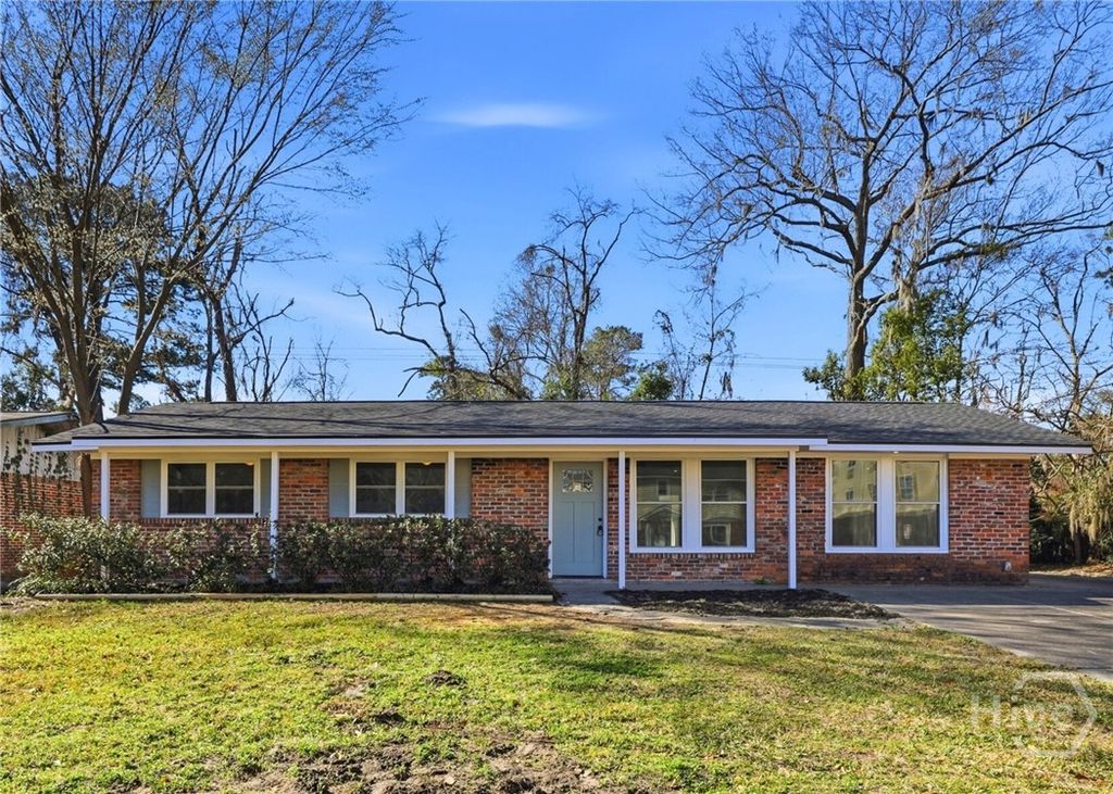 Photo of 517 Collingwood Drive, Savannah, GA 31419 (MLS # SA349706)