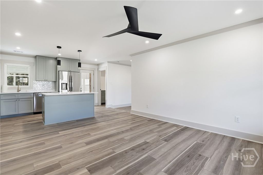 Photo of 517 Collingwood Drive, Savannah, GA 31419 (MLS # SA349706)