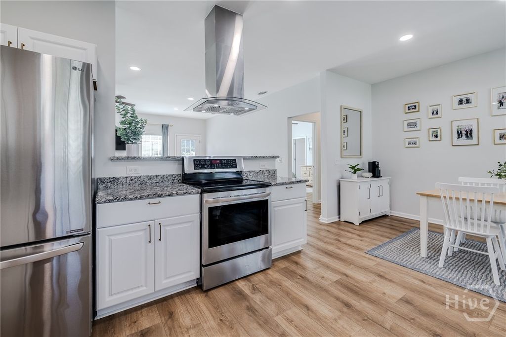 Photo of 1013 Cheryl Street, Savannah, GA 31410 (MLS # SA356824)