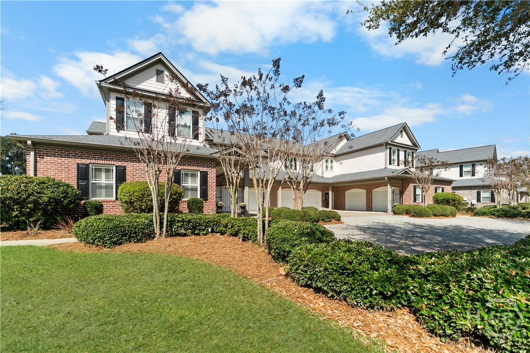 1304 River Oaks Drive 1304