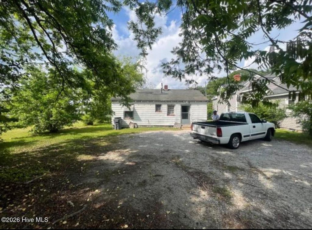 Photo of 440 E Elm Street, Goldsboro, NC 27530 (MLS # 100576020)