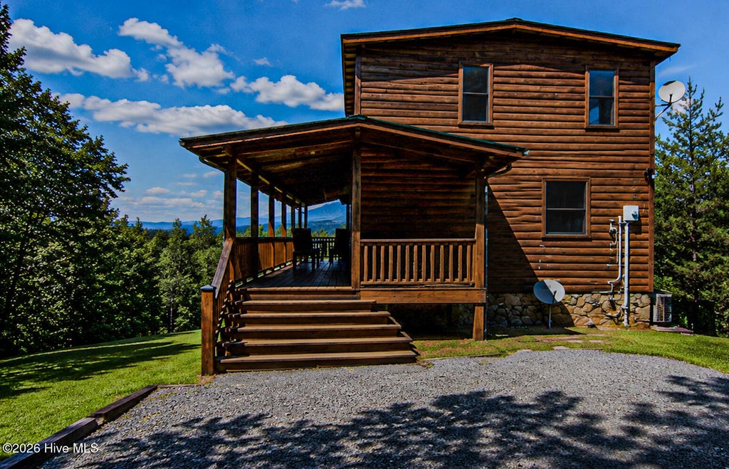 Photo of 20 Locust Pointe Trail, Murphy, NC 28906 (MLS # 100599283)