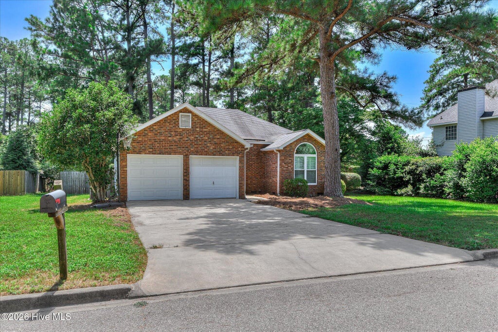 Photo of 625 Flatwood Court, North Augusta, SC 29841 (MLS # 100597904)