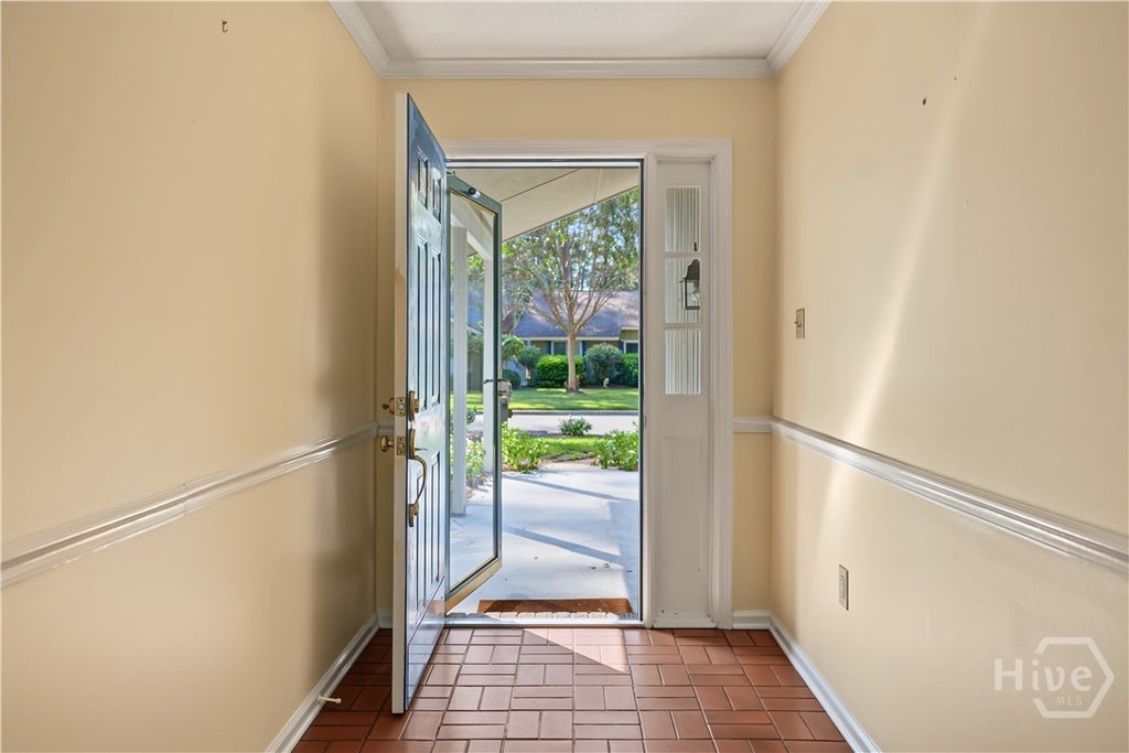Photo of 27 Village Green Circle, Savannah, GA 31411 (MLS # SA367016)
