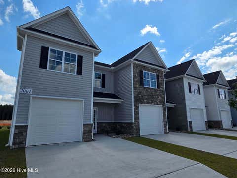 Townhouse For Sale - 2001 Newbury Way #B<br/> Pitt County, Greenville, NC 27834