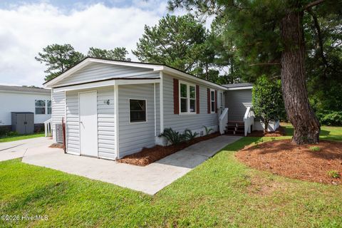 Mobile Home For Sale - 406 Ensign Court<br/> Hampstead, NC 28443