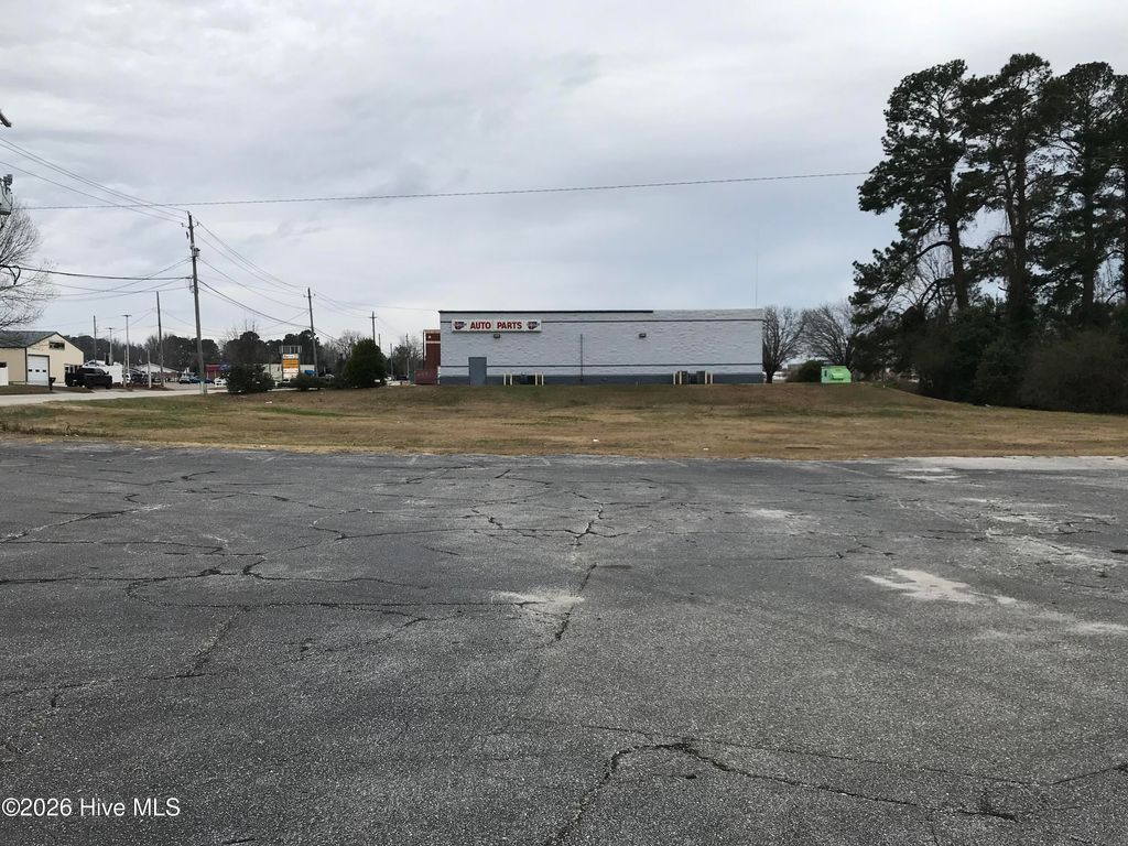 Photo of Tbd S Madison Street, Whiteville, NC 28472 (MLS # 100550442)