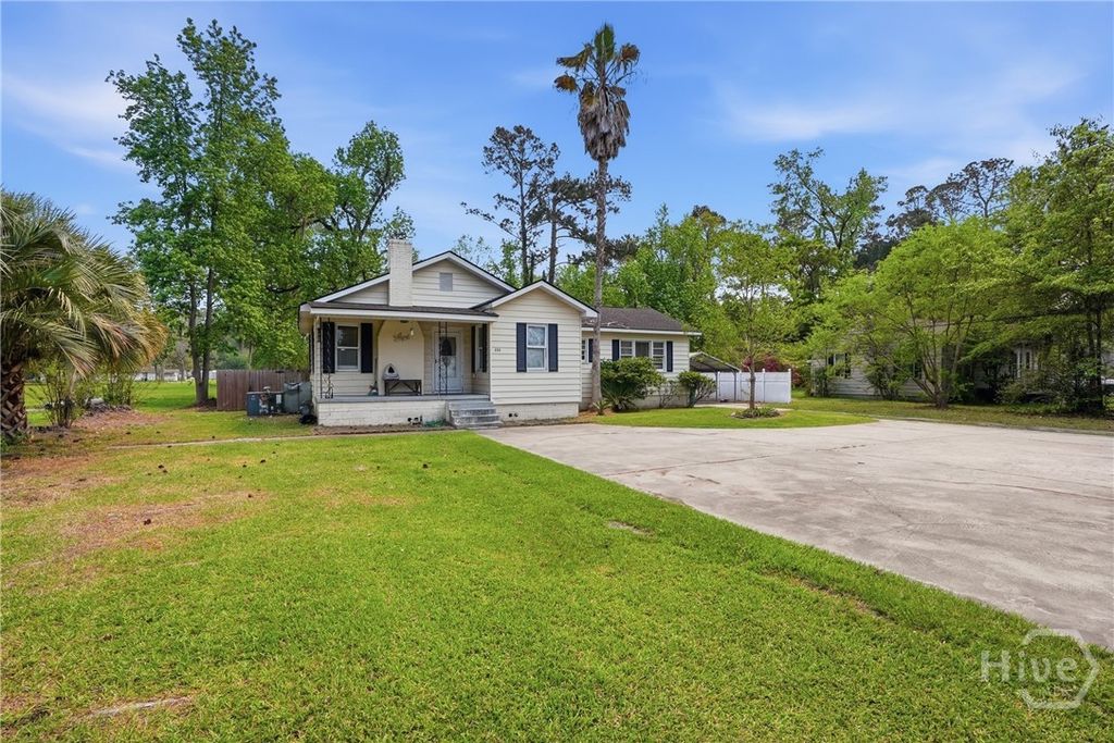 Photo of 530 Talmadge Avenue, Garden City, GA 31408 (MLS # SA352684)
