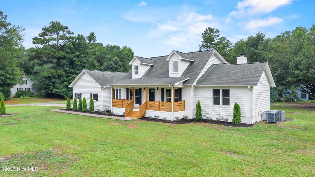 Photo of 3516 Farm Chapel Road NE, Leland, NC 28451 (MLS # 100591628)