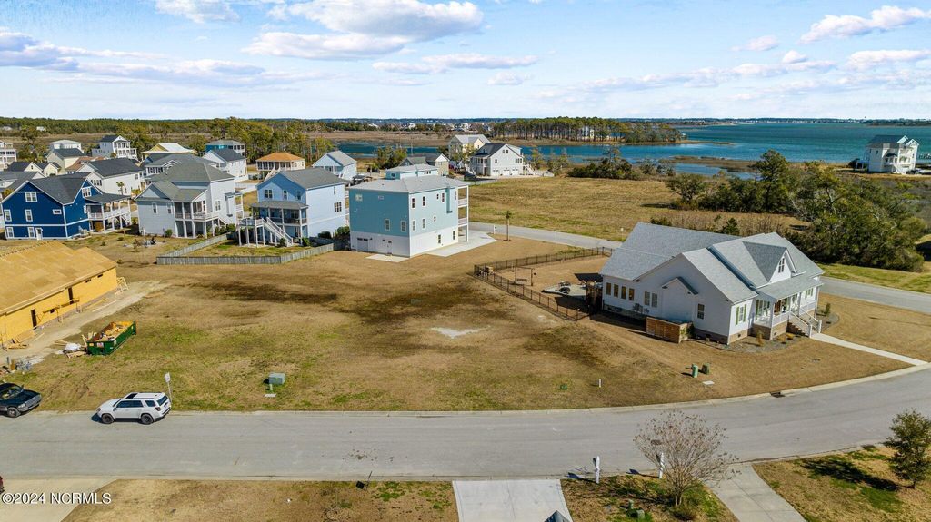Photo of 1302 Fathom Way, Morehead City, NC 28557 (MLS # 100564095)