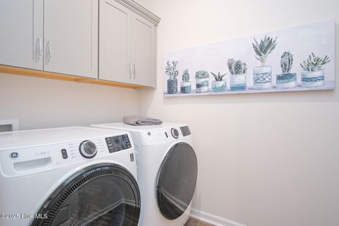 Tiny photo for 10 Bowen Court #Lot 53, Wilmington, NC 28411 (MLS # 100544477)