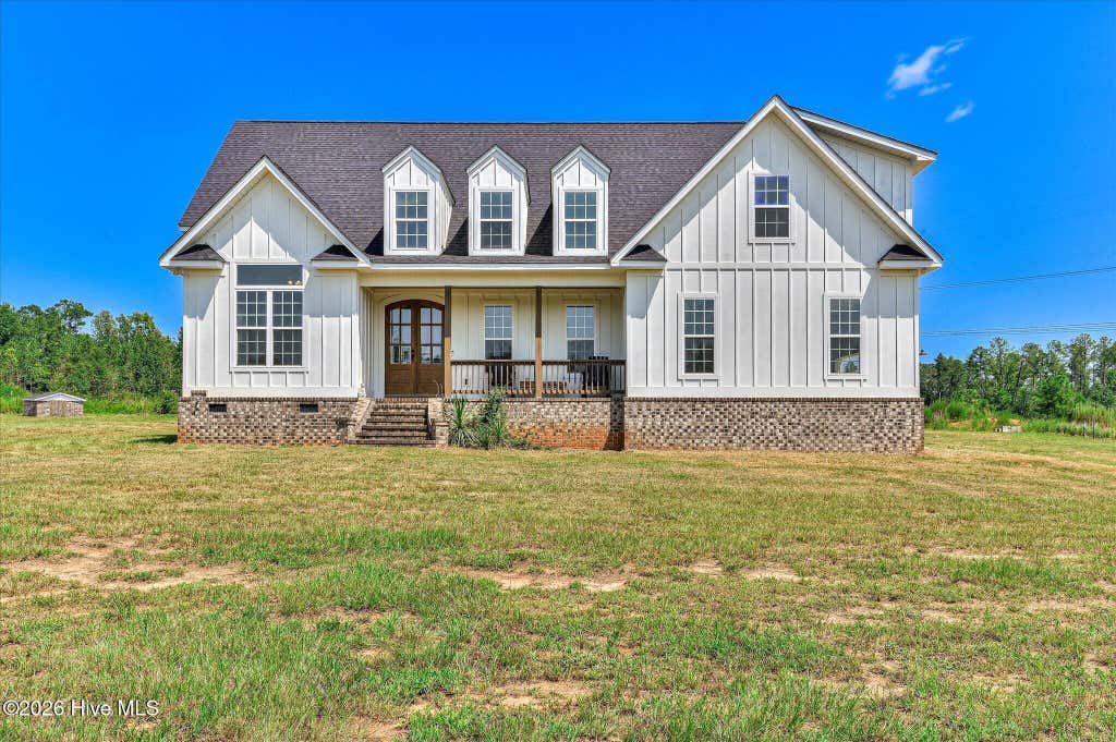 Photo of 2282 Farmers Bridge Road, Hephzibah, GA 30815 (MLS # 100597028)