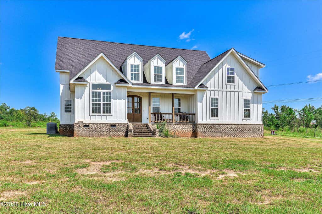 Photo of 2282 Farmers Bridge Road, Hephzibah, GA 30815 (MLS # 100597028)